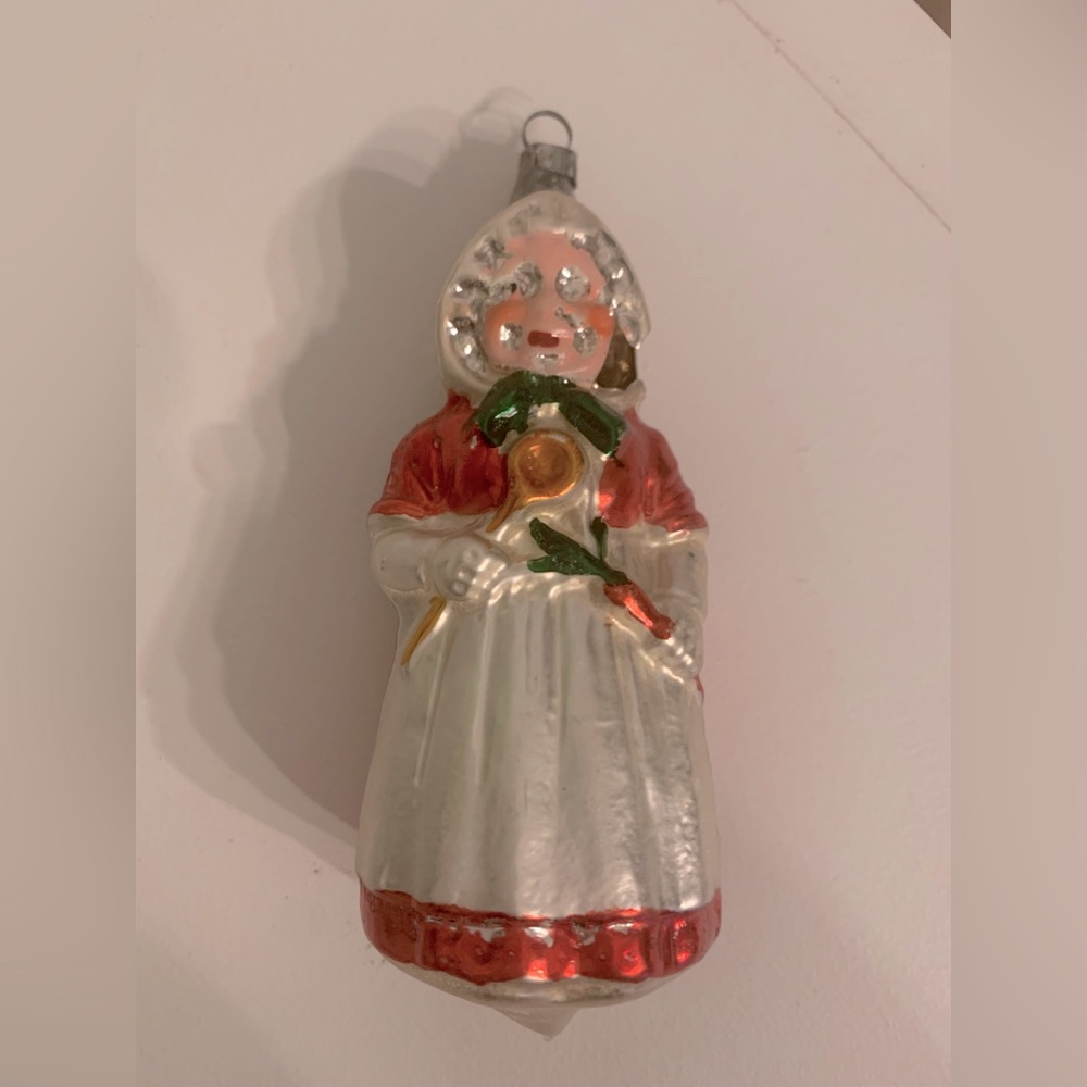 Rare Vintage Christmas ornament peasant woman with spoon and carrot